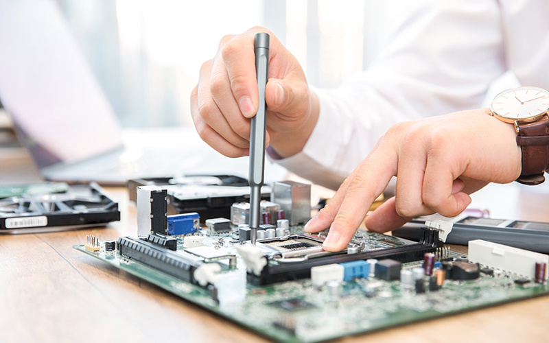 在線和現(xiàn)場培訓(xùn)