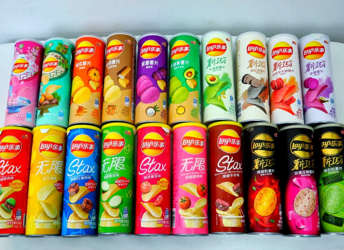 智能包裝新紀元——新一代膨化食品全自動包裝設(shè)備解決方案